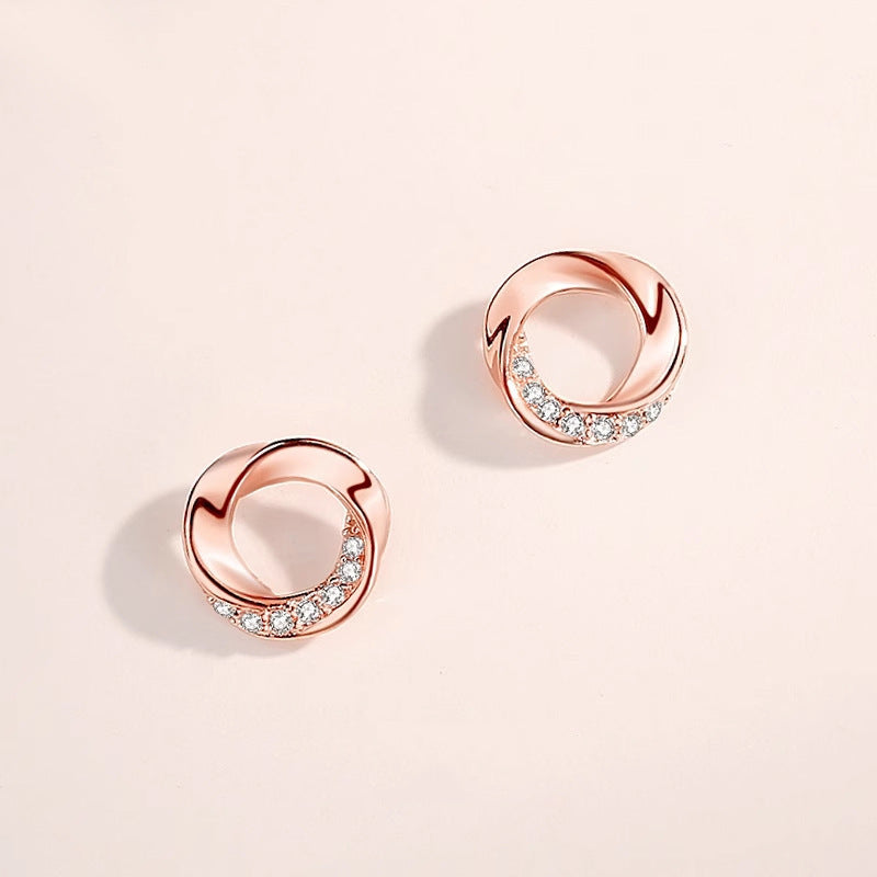 Elegant Piece for Every Occasion