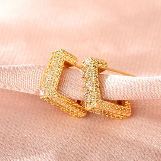 Beautiful Earring with Unique Style