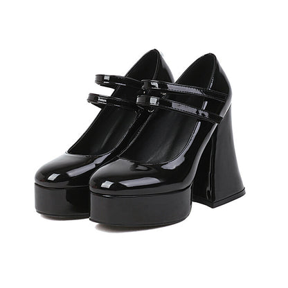 Graceful Orthopedic Sandals for Modern Look