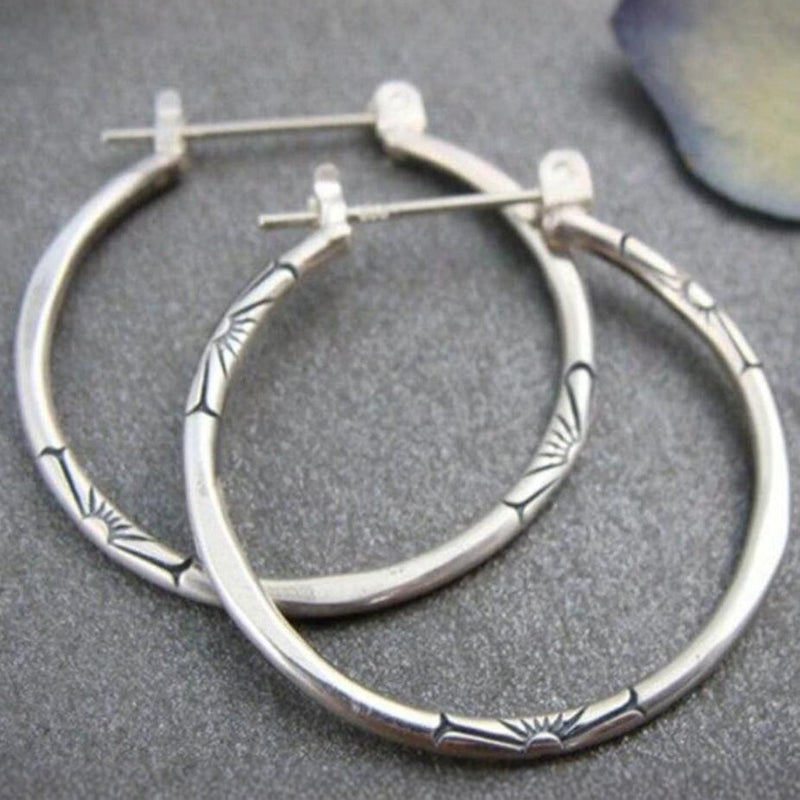 Vintage Handmade Silver Earring