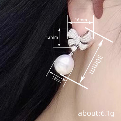 Stunning Pearl Earring for Daily Wear