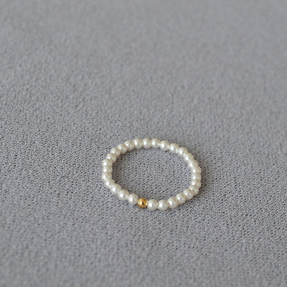 Romantic Gold Ring for Special Moments