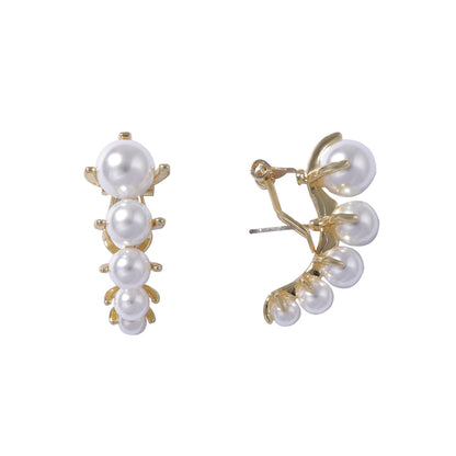 Beautiful Pearl Earring with Unique Style