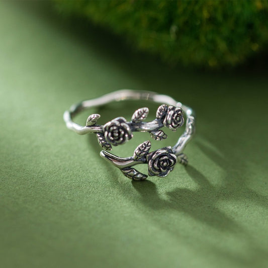 Classic Ring with Timeless Appeal