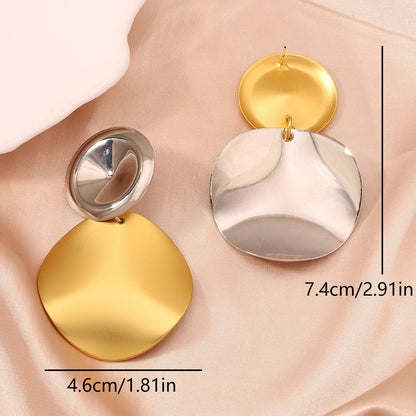 Classic Earring with Timeless Appeal