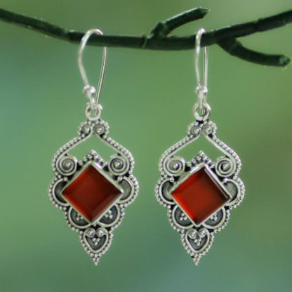 Romantic Silver Earring for Special Moments