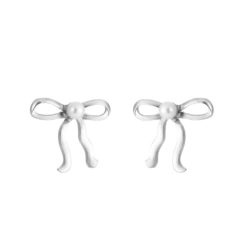 Charming Pearl Earring for Any Occasion