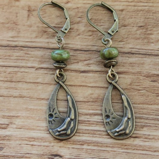 Stunning Earring for Daily Wear