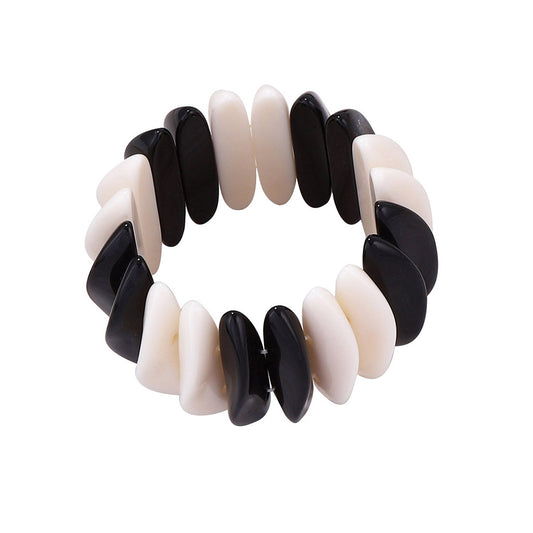 Charming Piece for Any Occasion