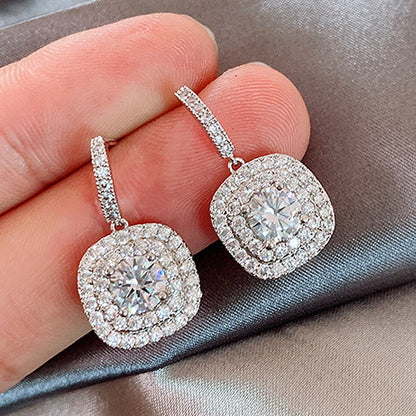 Classic Earring with Timeless Appeal