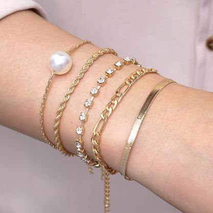 Stunning Pearl Bracelet for Daily Wear