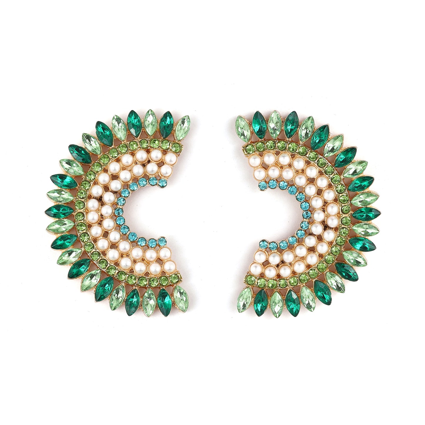 Classic Pearl Earring with Timeless Appeal