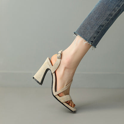 Graceful Orthopedic Sandals for Modern Look