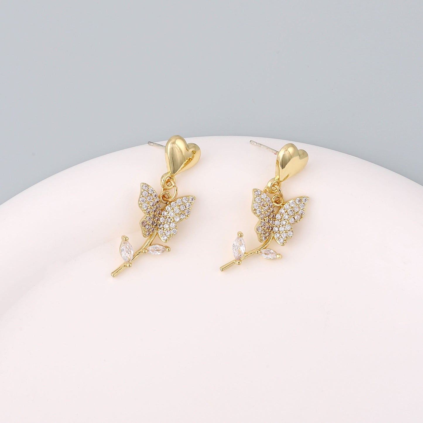 Stunning Earring for Daily Wear