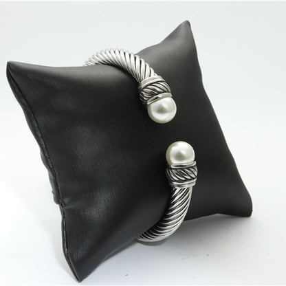 Stunning Bracelet for Daily Wear