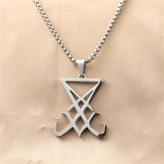 Charming Pendant for Any Occasion