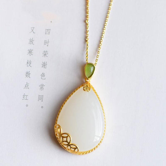 Stunning Silver Necklace for Daily Wear