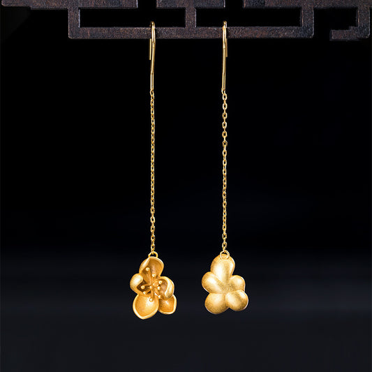 Beautiful Silver Earring with Unique Style