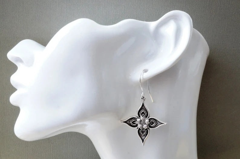 Elegant Earring for Every Occasion