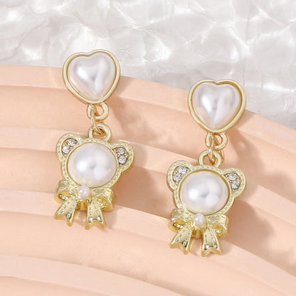 Stunning Pearl Earring for Daily Wear