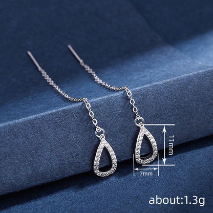 Charming Earring for Any Occasion