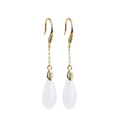 Classic Gold Earring with Timeless Appeal