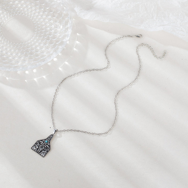 Classic Necklace with Timeless Appeal