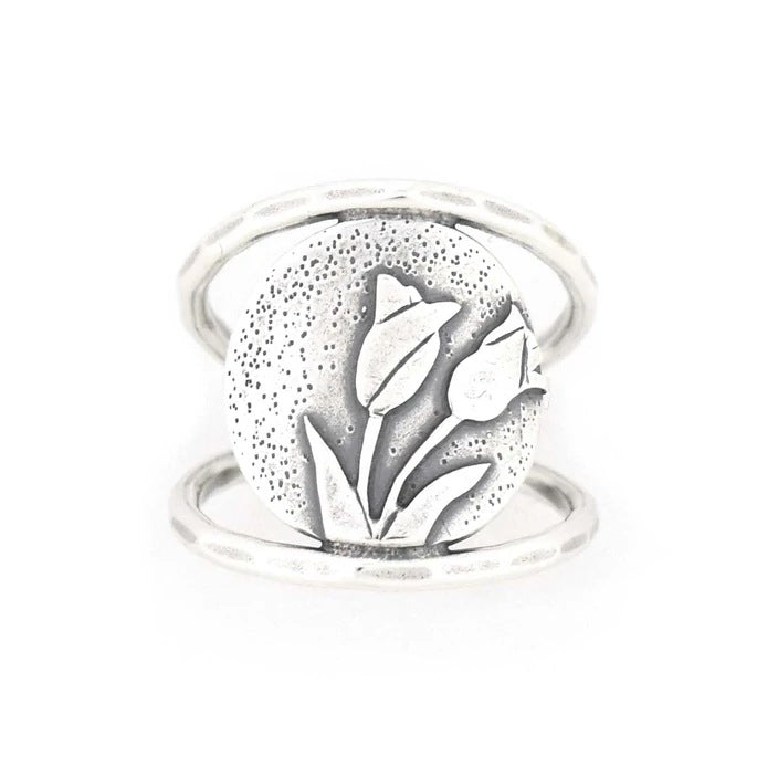 Beautiful Silver Ring with Unique Style