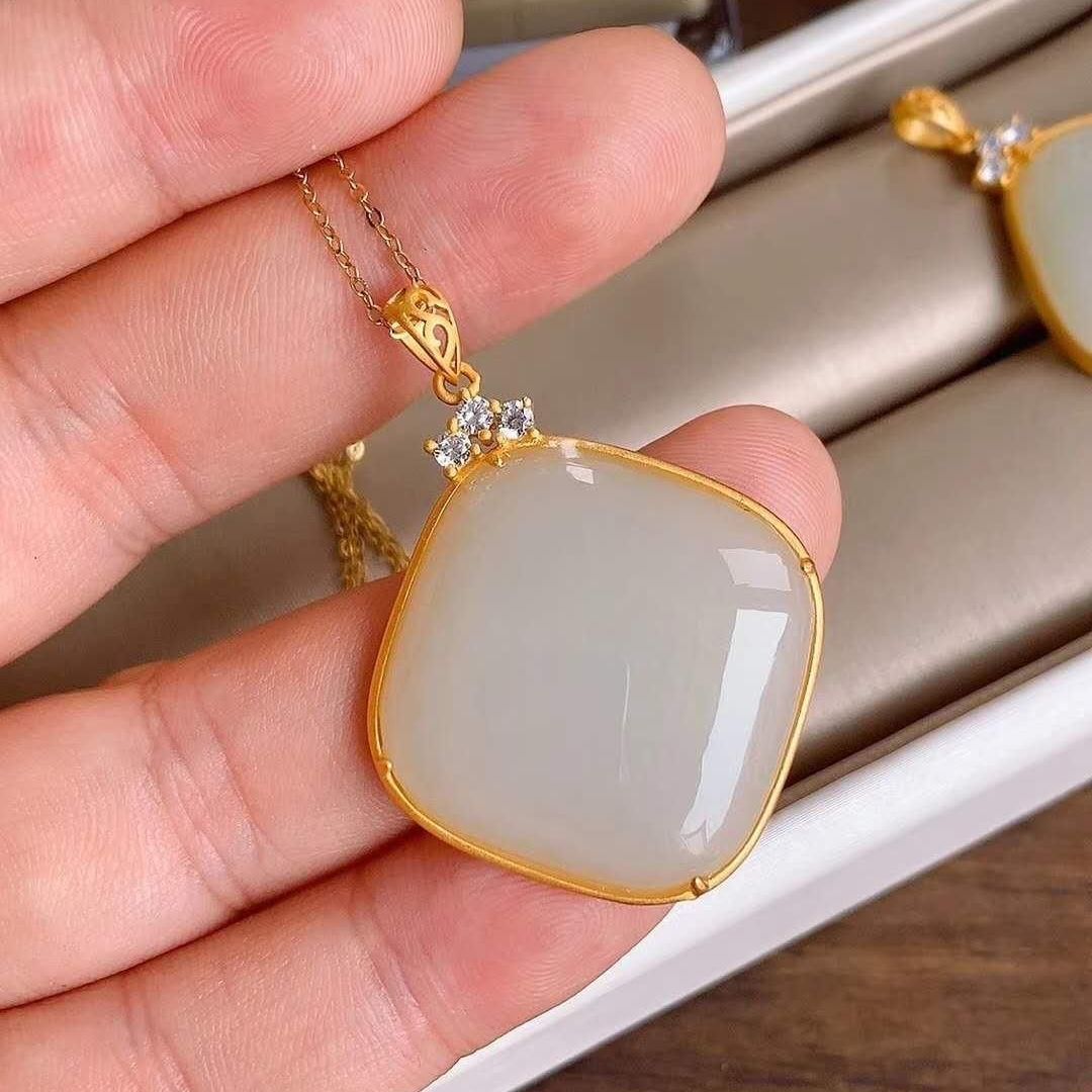 Vintage Handmade Gold Necklace
