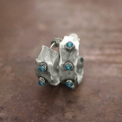 Charming Piece for Any Occasion