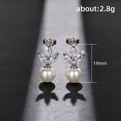 Classic Pearl Set with Timeless Appeal