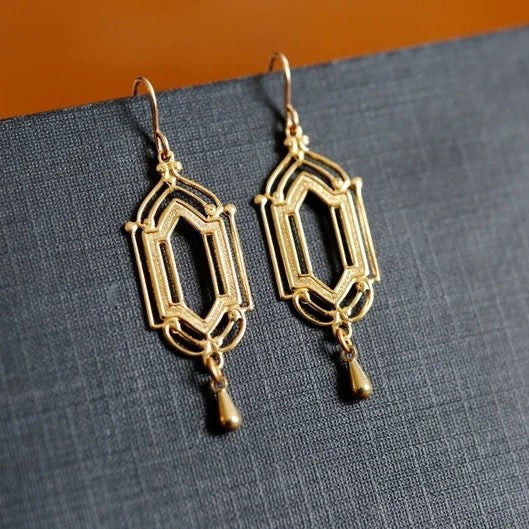 Romantic Earring for Special Moments