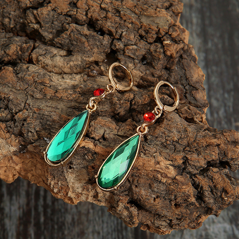 Elegant Earring for Every Occasion