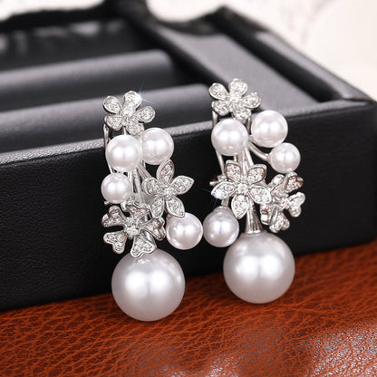 Romantic Pearl Earring for Special Moments