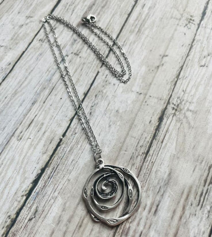 Romantic Necklace for Special Moments