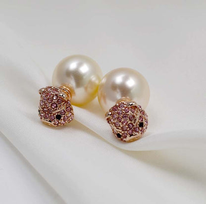 Elegant Gold Earring for Every Occasion