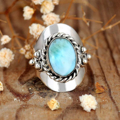 Elegant Silver Ring for Every Occasion