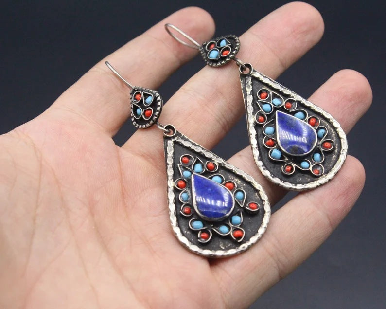 Beautiful Set with Unique Style