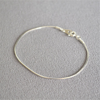 Beautiful Gold Bracelet with Unique Style