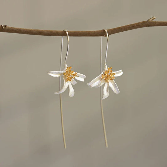 Classic Earring with Timeless Appeal