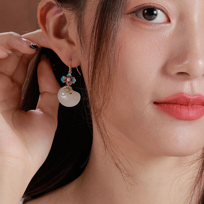 Stunning Gold Earring for Daily Wear