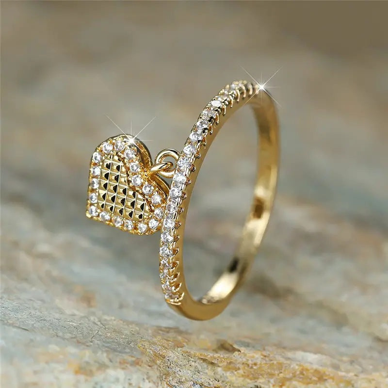 Classic Pendant with Timeless Appeal