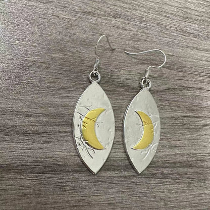 Charming Earring for Any Occasion