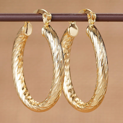 Classic Earring with Timeless Appeal