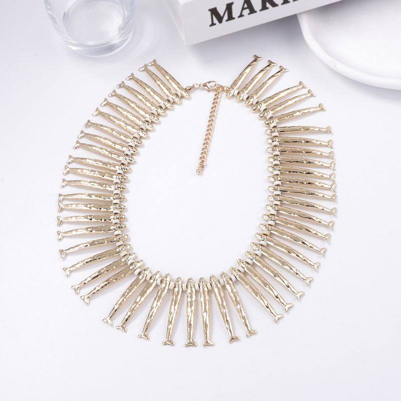 Classic Gold Necklace with Timeless Appeal