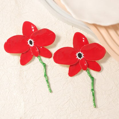 Classic Earring with Timeless Appeal
