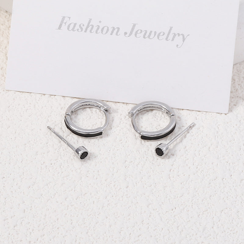 Classic Earring with Timeless Appeal