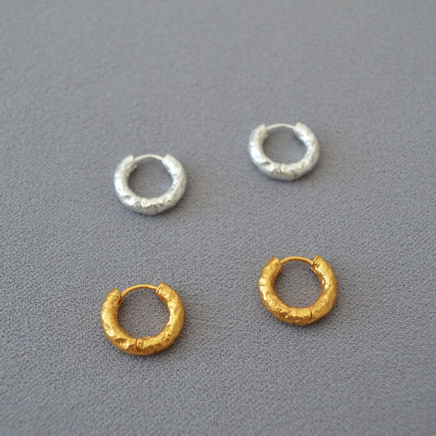 Stunning Gold Earring for Daily Wear