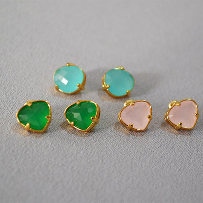 Romantic Gold Earring for Special Moments