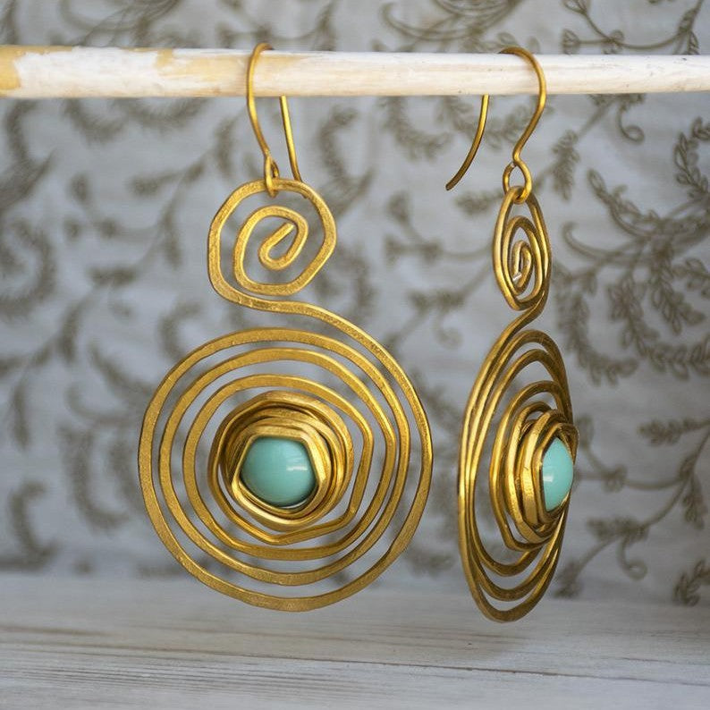 Charming Earring for Any Occasion